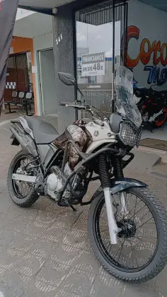 YAMAHA XTZ 250 TÉNÉRÉ 