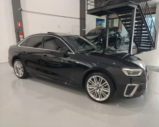 AUDI A4 2.0 TFSI MHEV S LINE S TRONIC