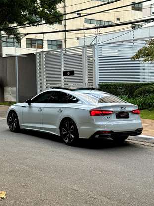 AUDI-A5-2021