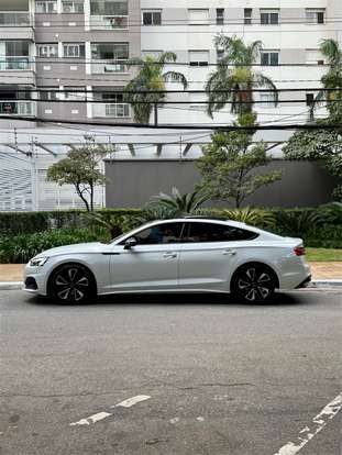 AUDI-A5-2021