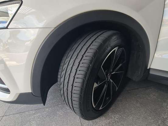 AUDI-Q3-2.0 TFSI AMBIENTE QUATTRO 4P GASOLINA S TRONIC AUDI-Q3-2017