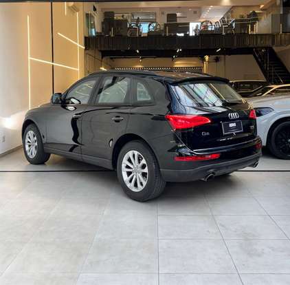 AUDI-Q5-2015