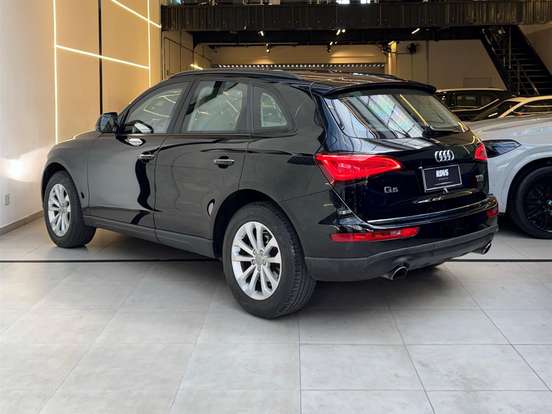 AUDI-Q5-2.0 TFSI ATTRACTION 16V 225CV GASOLINA 4P AUTOMÁTICO AUDI-Q5-2015