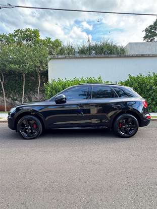 AUDI-Q5-2017