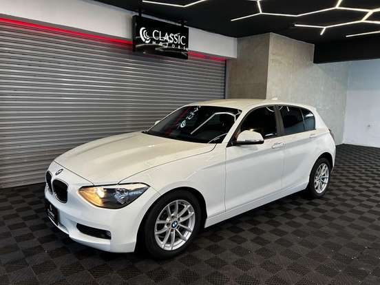 BMW-116i-1.6 16V TURBO GASOLINA 4P AUTOMÁTICO BMW-116i-2013