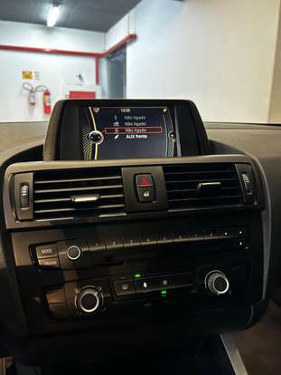 BMW-116i-1.6 16V TURBO GASOLINA 4P AUTOMÁTICO BMW-116i-2013