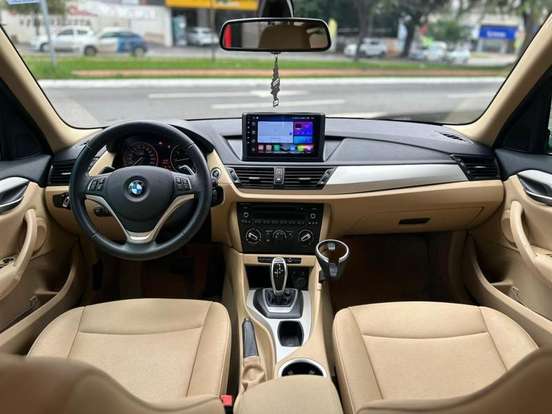 BMW-X1-2015