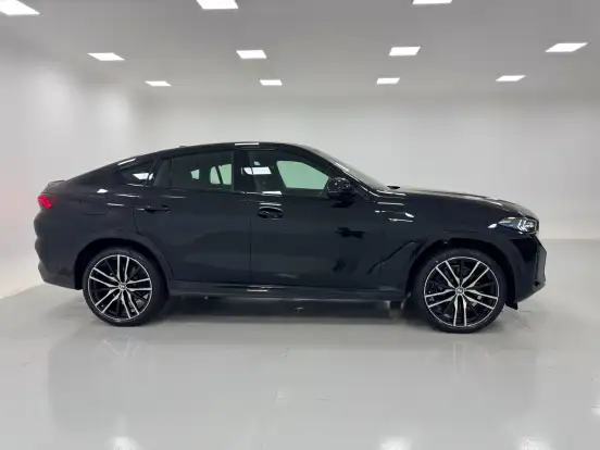 BMW-X6-2025