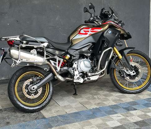 BMW-F 850 GS ADVENTURE PREMIUM-2022