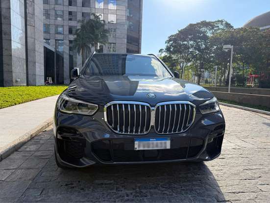 BMW-X5-2022
