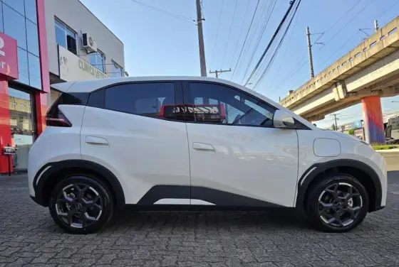 BYD DOLPHIN MINI 38 KW ELÉTRICO GS BYD DOLPHIN MINI 38 KW ELÉTRICO GS
