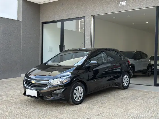 CHEVROLET ONIX 1.0 MPFI LT 8V FLEX 4P MANUAL CHEVROLET ONIX 1.0 MPFI LT 8V FLEX 4P MANUAL