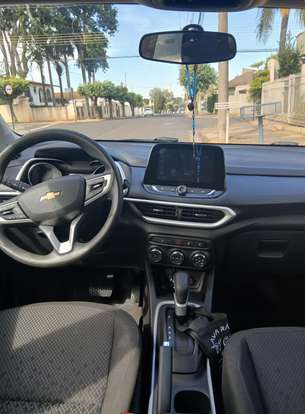 CHEVROLET-TRACKER-2020
