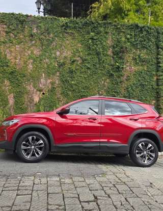 CHEVROLET-TRACKER-2021
