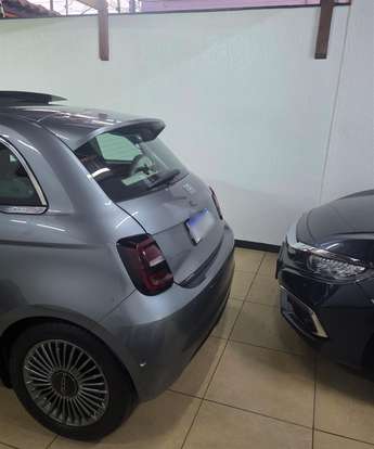 FIAT-500e-2021