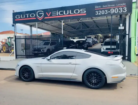 FORD MUSTANG 5.0 V8 TI-VCT GASOLINA GT PREMIUM SELECTSHIFT FORD MUSTANG 5.0 V8 TI-VCT GASOLINA GT PREMIUM SELECTSHIFT