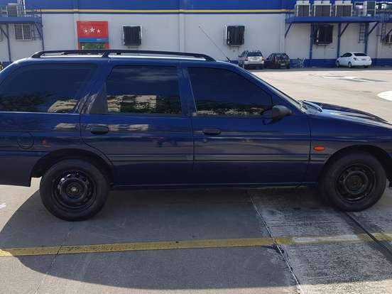 FORD-ESCORT-1.8 GL SW 16V GASOLINA 4P MANUAL FORD-ESCORT-1998