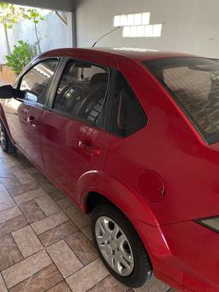 FORD-FIESTA-2014