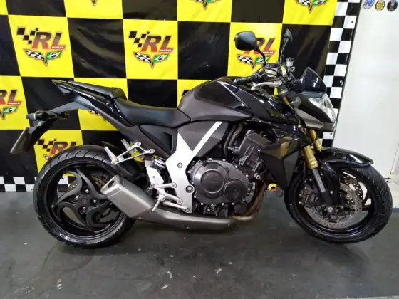 HONDA CB 1000R 