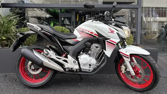 HONDA CB TWISTER 