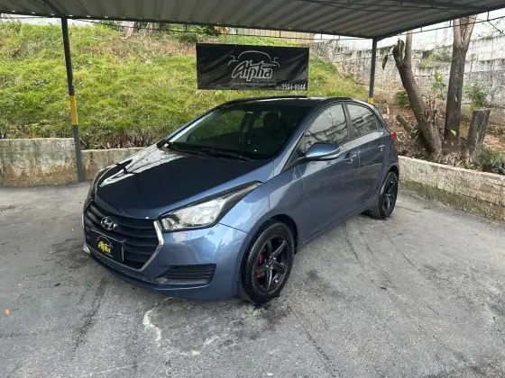 HYUNDAI HB20 1.0 COMFORT 12V FLEX 4P MANUAL HYUNDAI HB20 1.0 COMFORT 12V FLEX 4P MANUAL
