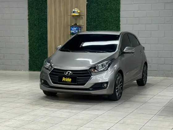HYUNDAI HB20 1.0 COMFORT 12V FLEX 4P MANUAL HYUNDAI HB20 1.0 COMFORT 12V FLEX 4P MANUAL
