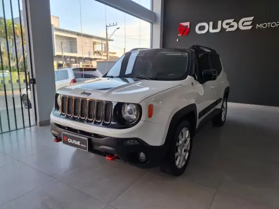 JEEP RENEGADE 2.0 16V TURBO DIESEL TRAILHAWK 4P 4X4 AUTOMÁTICO JEEP RENEGADE 2.0 16V TURBO DIESEL TRAILHAWK 4P 4X4 AUTOMÁTICO
