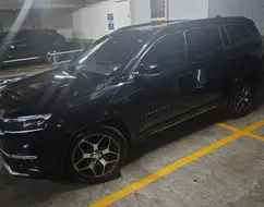 JEEP COMMANDER 1.3 T270 TURBO FLEX OVERLAND AT6 JEEP COMMANDER 1.3 T270 TURBO FLEX OVERLAND AT6