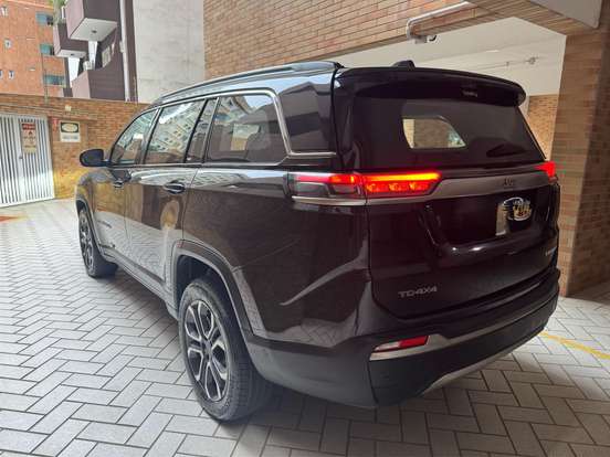 JEEP-COMMANDER-2.0 TD380 TURBO DIESEL LIMITED AT9 JEEP-COMMANDER-2022