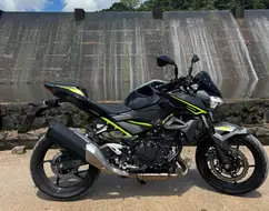 KAWASAKI Z400 KAWASAKI Z400