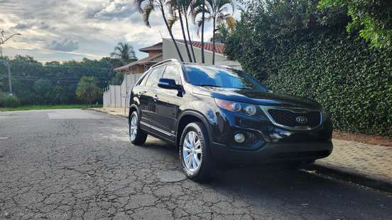 KIA-SORENTO-2012