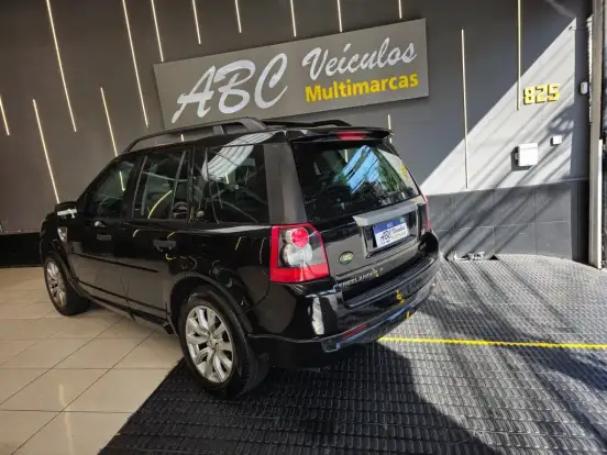 LAND ROVER-FREELANDER 2-3.2 SE 6V 24V GASOLINA 4P AUTOMÁTICO LAND ROVER-FREELANDER 2-2009