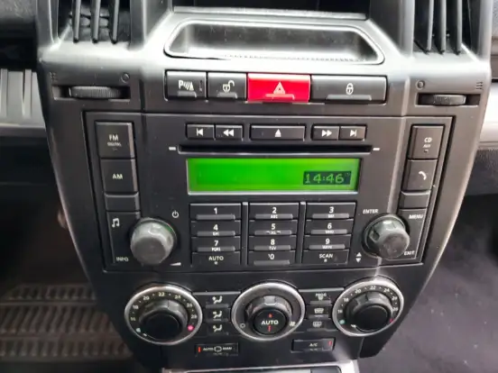 LAND ROVER-FREELANDER 2-3.2 SE 6V 24V GASOLINA 4P AUTOMÁTICO LAND ROVER-FREELANDER 2-2009