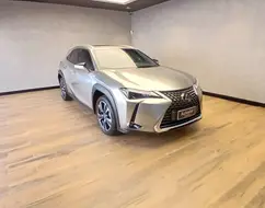 LEXUS UX 300h 2.0 VVT-I HYBRID CVT LEXUS UX 300h 2.0 VVT-I HYBRID CVT