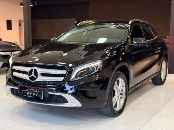 MERCEDES-BENZ GLA 200 1.6 CGI STYLE 16V TURBO FLEX 4P AUTOMÁTICO