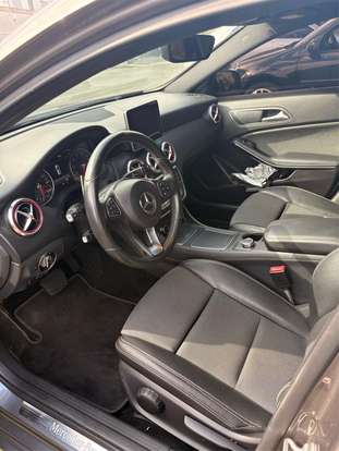 MERCEDES-BENZ-A 200-2018