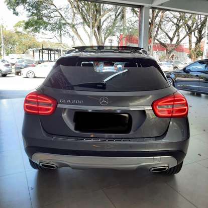 MERCEDES-BENZ-GLA 200-2016