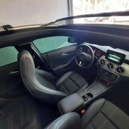 MERCEDES-BENZ-GLA 200-2016