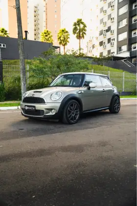 MINI COOPER 1.6 S 16V TURBO GASOLINA 2P AUTOMÁTICO