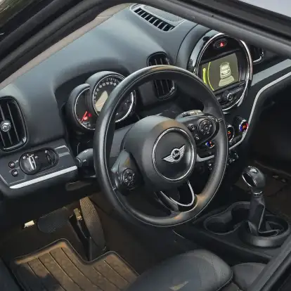 MINI-COOPER-2017