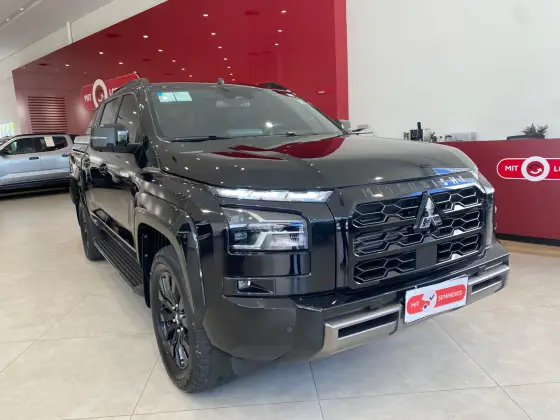 MITSUBISHI TRITON 2.4 BITURBO DIESEL CD KATANA 4X4 AUTOMÁTICO