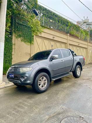 MITSUBISHI L200 TRITON 3.2 HPE 4X4 CD 16V TURBO INTERCOOLER DIESEL 4P AUTOMÁTICO