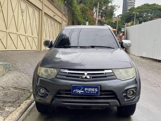 MITSUBISHI-L200 TRITON-3.2 HPE 4X4 CD 16V TURBO INTERCOOLER DIESEL 4P AUTOMÁTICO MITSUBISHI-L200 TRITON-2015