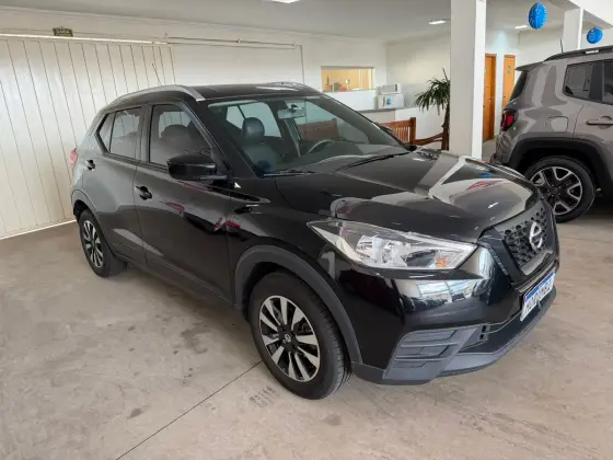 NISSAN KICKS 1.6 16V FLEXSTART S DIRECT 4P XTRONIC NISSAN KICKS 1.6 16V FLEXSTART S DIRECT 4P XTRONIC