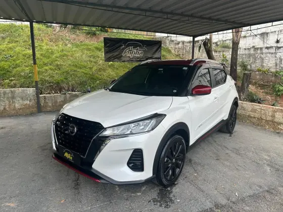 NISSAN KICKS 1.6 16V FLEXSTART XPLAY XTRONIC NISSAN KICKS 1.6 16V FLEXSTART XPLAY XTRONIC