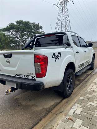 NISSAN-FRONTIER-2019
