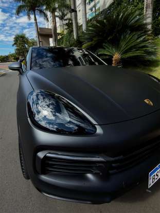 PORSCHE-CAYENNE-2020