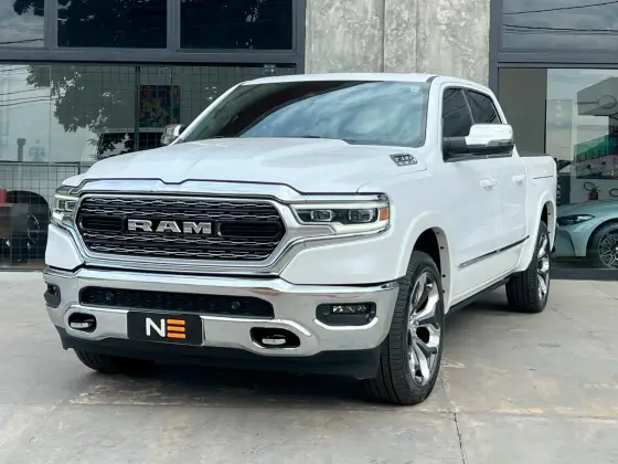 RAM 1500 5.7 V8 GASOLINA LIMITED CD 4X4 AUTOMÁTICO RAM 1500 5.7 V8 GASOLINA LIMITED CD 4X4 AUTOMÁTICO