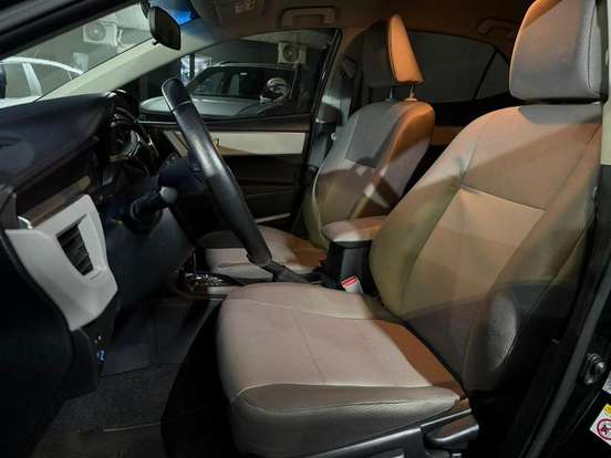 TOYOTA-COROLLA-2016