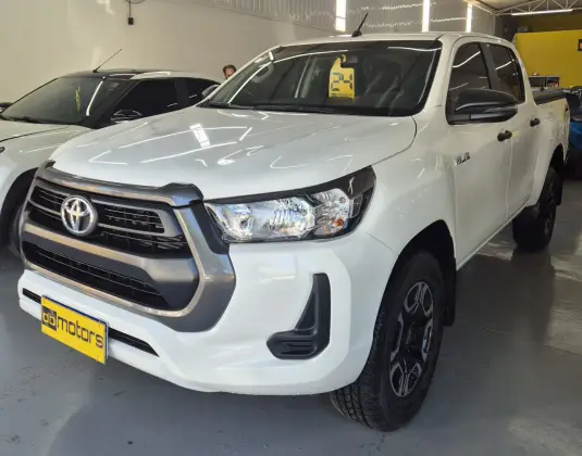 TOYOTA HILUX 2.8 D-4D TURBO DIESEL CD POWER PACK 4X4 AUTOMÁTICO